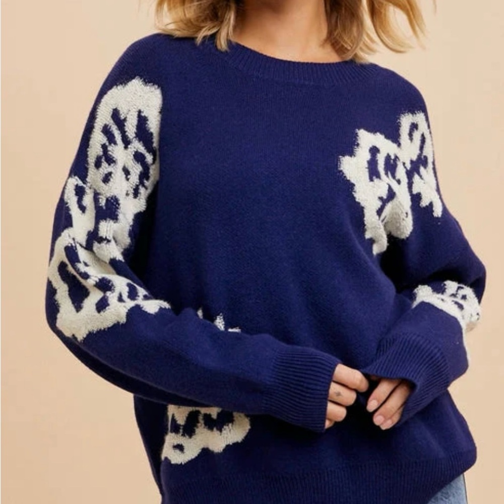 In Loom Intarsia Floral Knitted Sweater NAVY size M NWT